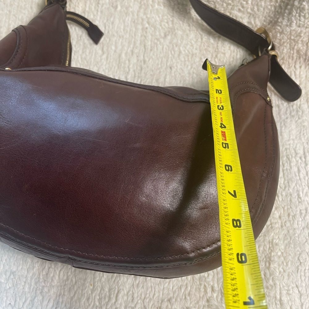 Michael Kors leather dark Brown large hobo bag gold studs accent& hardwares - Picture 9 of 16